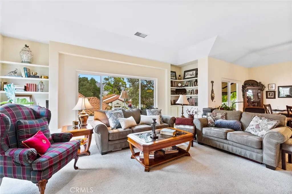 https://cdn.realtyfeed.com/cdn/127/305824804/f9342a95fb0a41bbd9778b8235292cdf.webp
