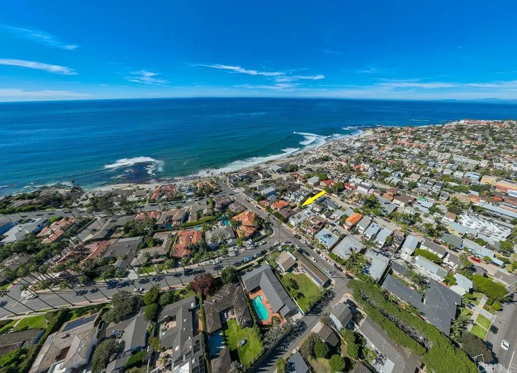 https://cdn.realtyfeed.com/cdn/127/305824912/328c4b0bca527d825f92b0d96505a87e.webp
