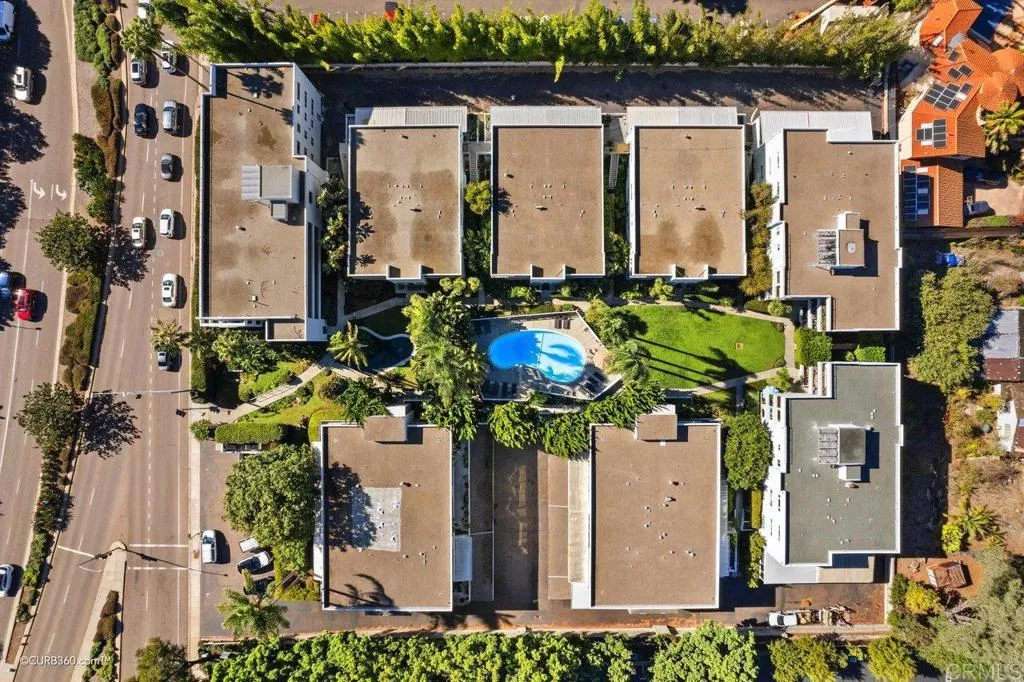 https://cdn.realtyfeed.com/cdn/127/305826371/9f9b4de54b02f87e80a4fe06b542e047.webp