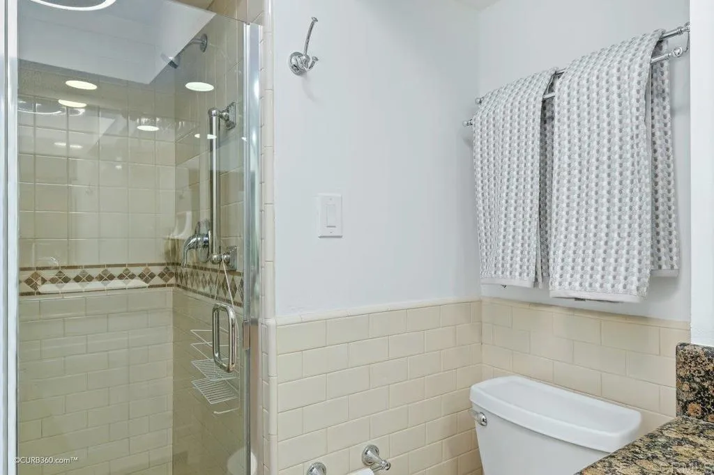 https://cdn.realtyfeed.com/cdn/127/305826371/c297b8d12c2ab67995387dd486d874a9.webp