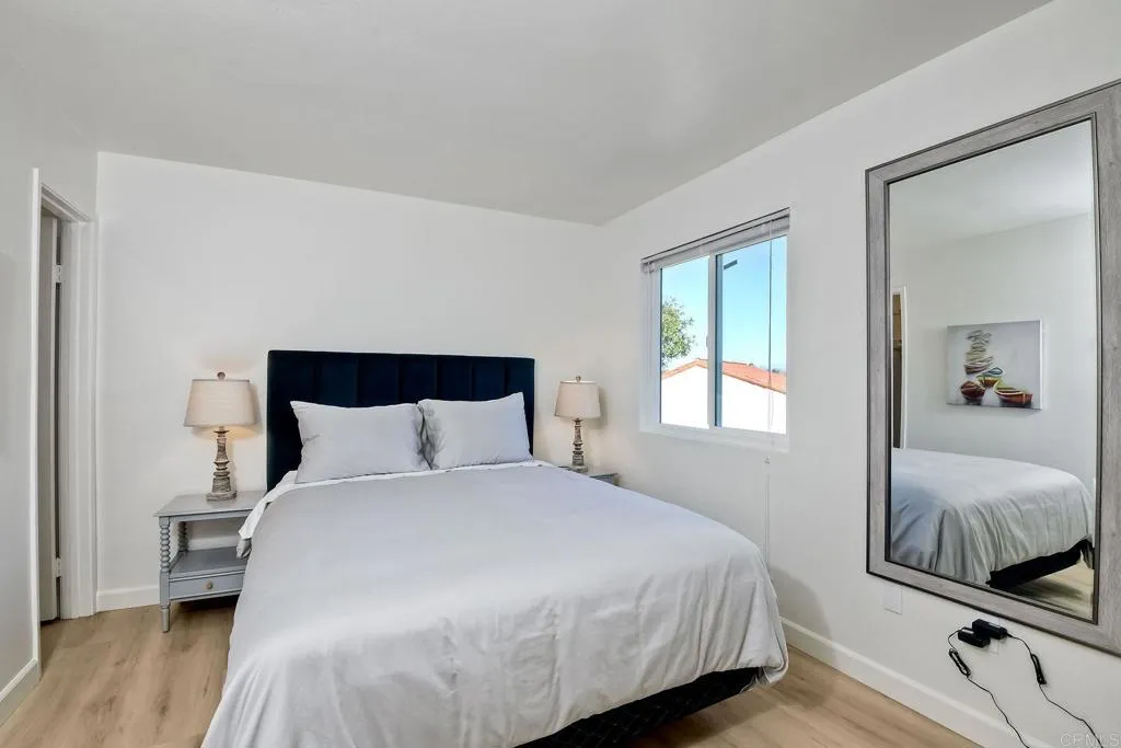 6675 Paseo Del Norte UNIT B, Carlsbad, CA, 92011