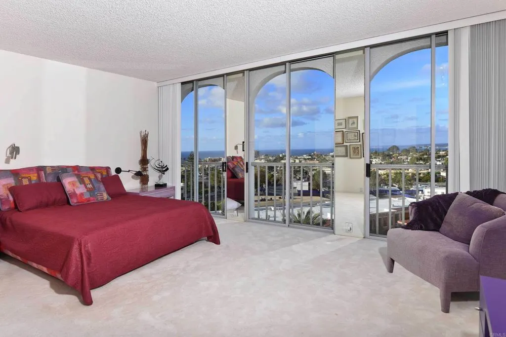 https://cdn.realtyfeed.com/cdn/127/305827987/0f7ce48a3c01f8e3b1cd508cc887f052.webp