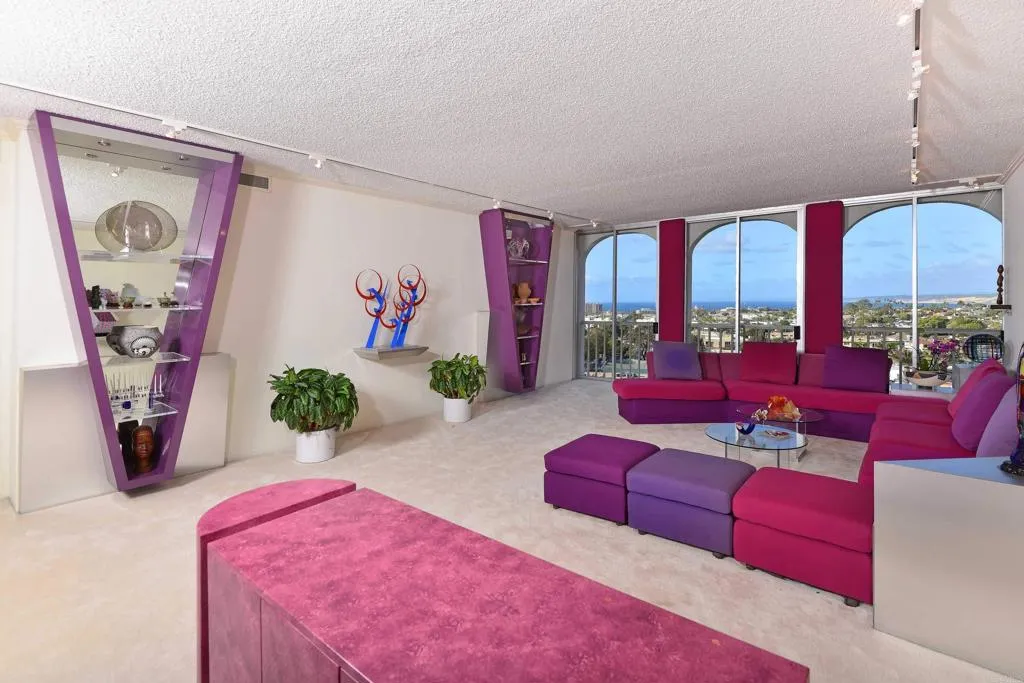 https://cdn.realtyfeed.com/cdn/127/305827987/a9c5ec59e7234ad4f397fafcf6defeca.webp