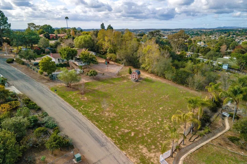 https://cdn.realtyfeed.com/cdn/127/305830504/c42b6c8c9755cc0db6d8b3706d63f36a.webp