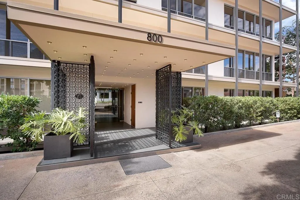 https://cdn.realtyfeed.com/cdn/127/305837047/c1dade5e3ff619d87337b940f83a8288.webp