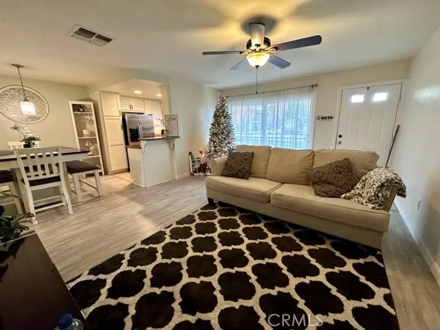 https://cdn.realtyfeed.com/cdn/127/305840505/1bd69c6ffebeb056c31e9549b6bf624b.webp