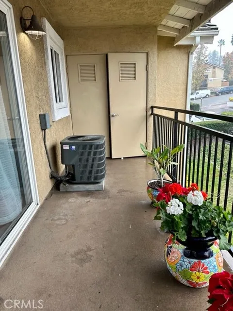 https://cdn.realtyfeed.com/cdn/127/305840505/92d9983b6d883957d89d312cbaef174b.webp