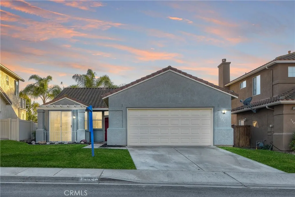 5051 Avocado Park Ln