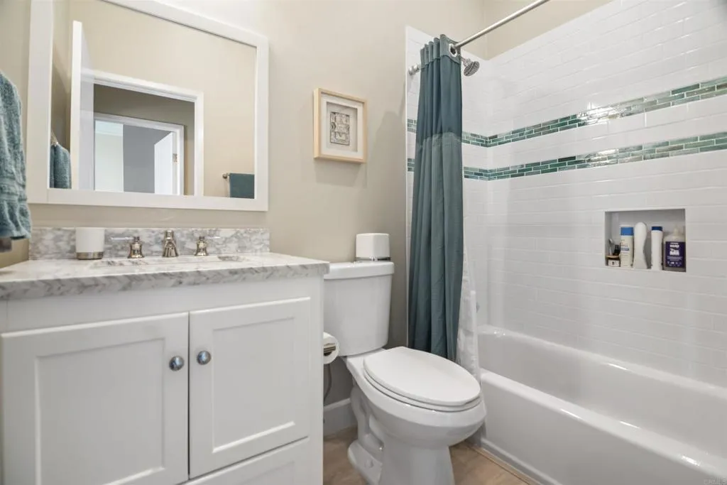 https://cdn.realtyfeed.com/cdn/127/305848608/550c402e37a176c9f2ac7b842f4ba6f4.webp