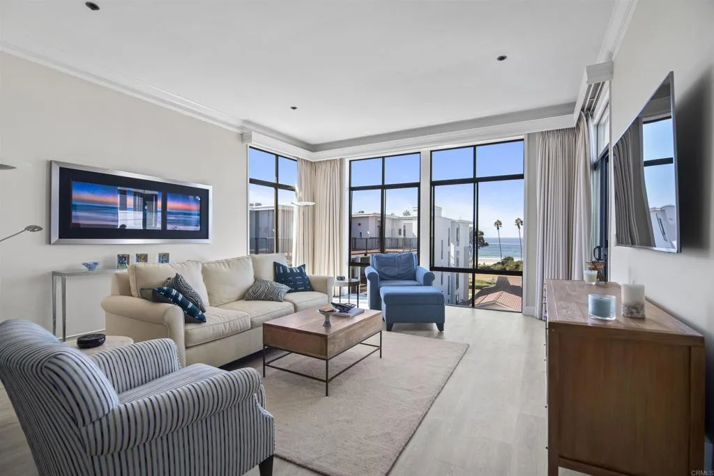 https://cdn.realtyfeed.com/cdn/127/305848608/8c90fcb9629839945ffc7a2851aca0c5.webp