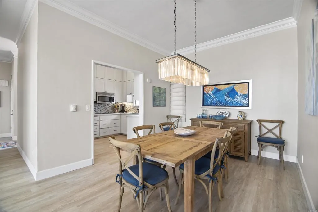 https://cdn.realtyfeed.com/cdn/127/305848608/f384e7cb54da87fc9882c4915768203e.webp