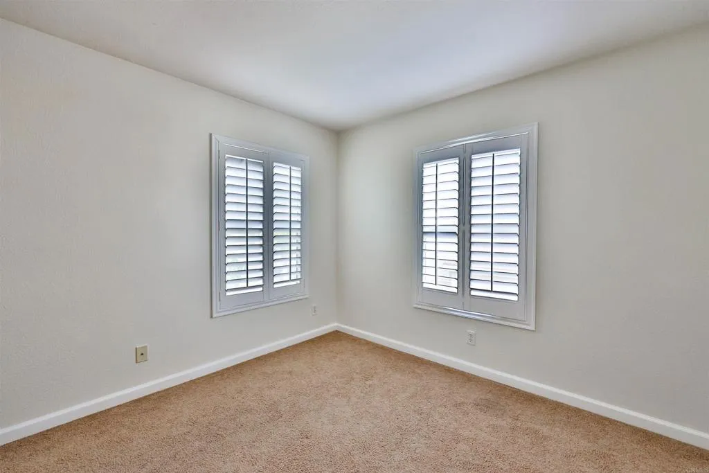 https://cdn.realtyfeed.com/cdn/127/305851597/03d78c5a0ac7b7f978e8ec80f7fd7c07.webp