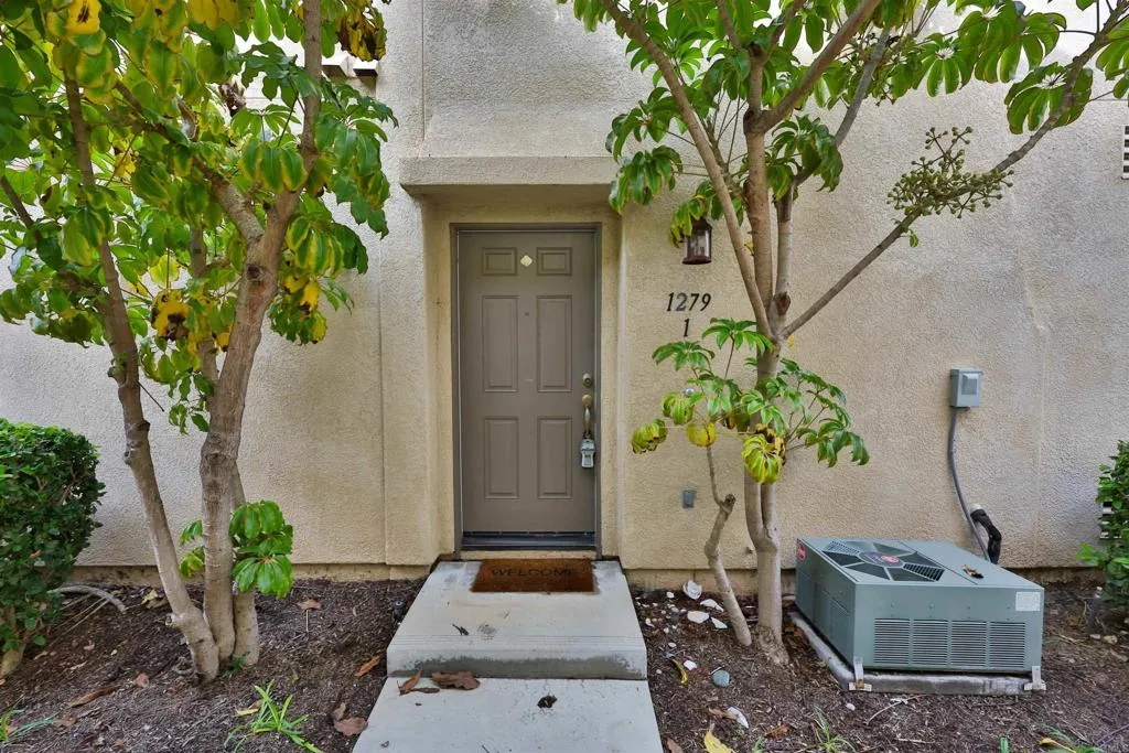 https://cdn.realtyfeed.com/cdn/127/305851597/7d97d8166173c4cb18d4cd7825d1665f.webp