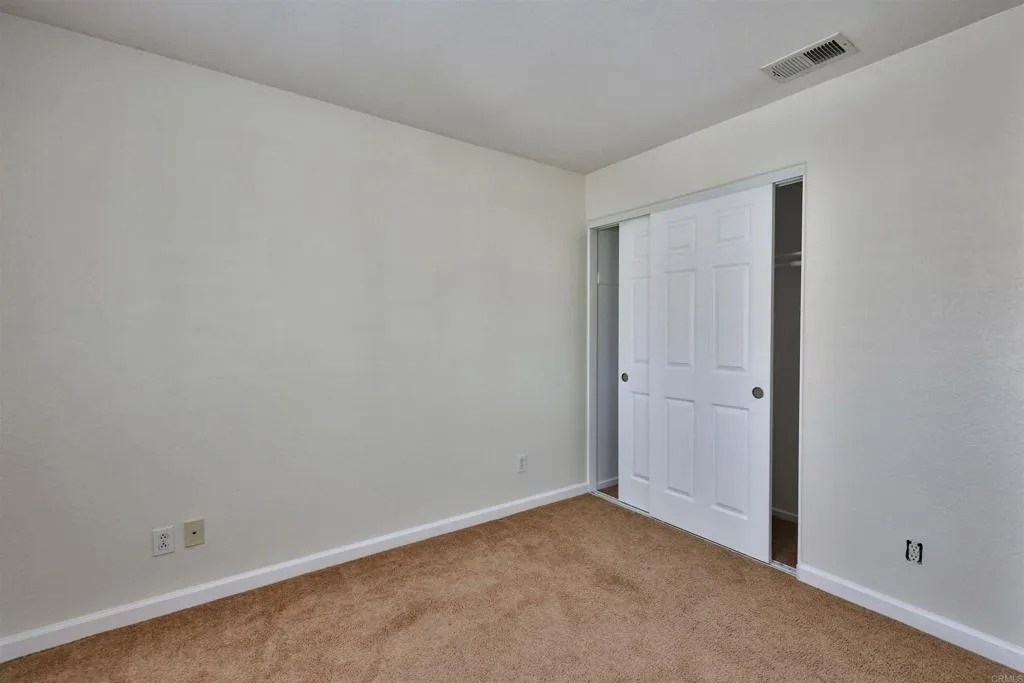 https://cdn.realtyfeed.com/cdn/127/305851597/9f82f87b41b79672a093c59af1fd5b49.webp