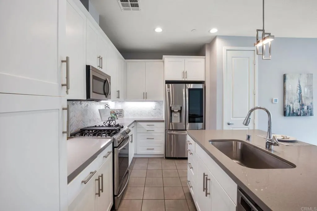Photo #4: NDP2300268 Listing 