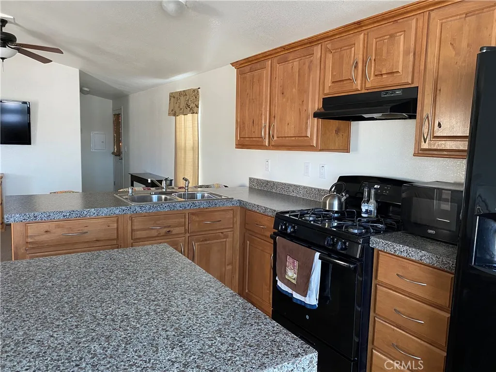 81 6th Street, Needles, Ca 92363 - Photo 4 of 40, Needles, CA