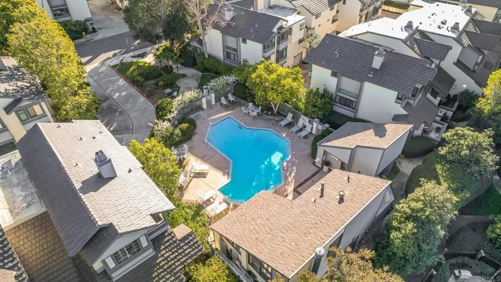 https://cdn.realtyfeed.com/cdn/127/305864907/4f7711c7225d776a3912540d1d3548eb.webp