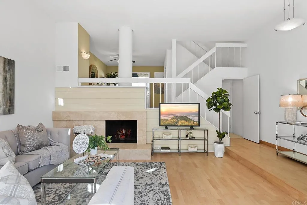 https://cdn.realtyfeed.com/cdn/127/305864907/8857368216ce3e94c81f501bf4821f87.webp
