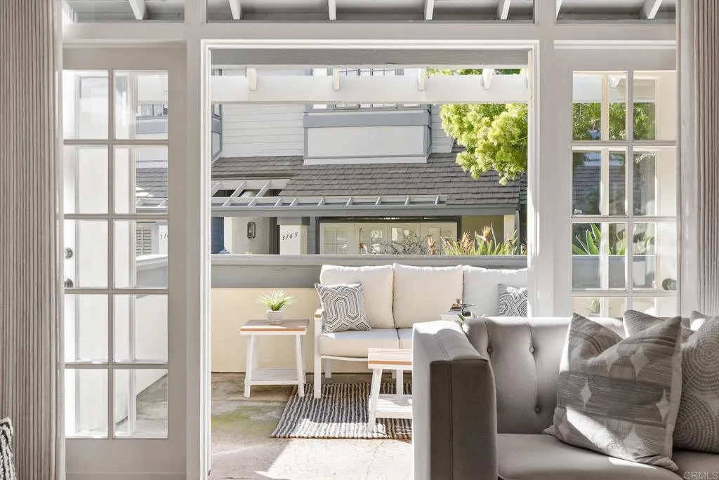 https://cdn.realtyfeed.com/cdn/127/305864907/eeefe79dda00bede3c2df5213524e4ca.webp