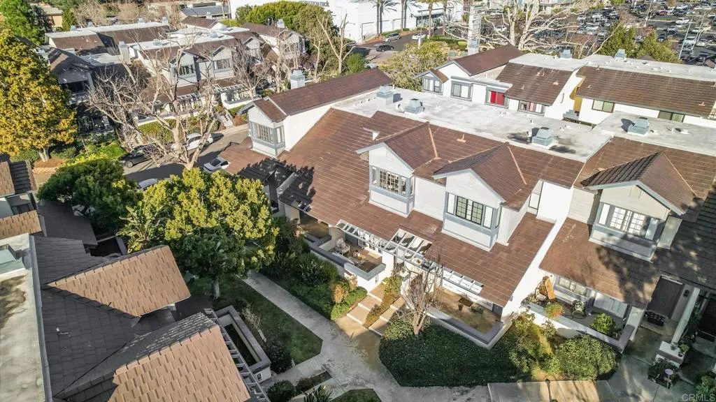 https://cdn.realtyfeed.com/cdn/127/305864907/f82dc483e56dfc57eae251ec4ed17c33.webp