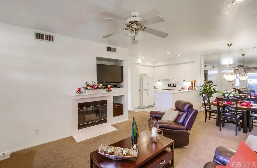 Photo #4: PTP2300671 Listing 