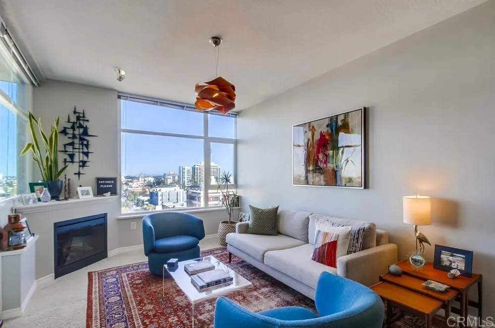 https://cdn.realtyfeed.com/cdn/127/305870534/1d016b78929e15eaaa62d108ec3fc8ce.webp