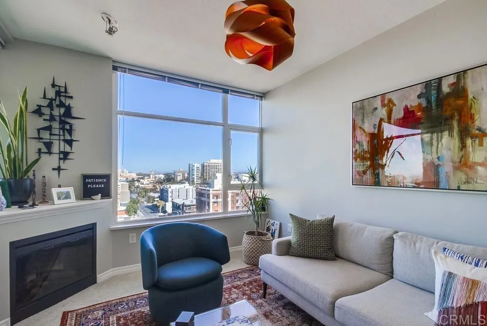 https://cdn.realtyfeed.com/cdn/127/305870534/43eece76bc72f5a04c09d21aa3a79aef.webp