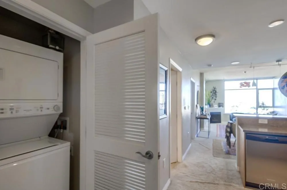 https://cdn.realtyfeed.com/cdn/127/305870534/df6248b739b5764929c7ab10d1fdc284.webp