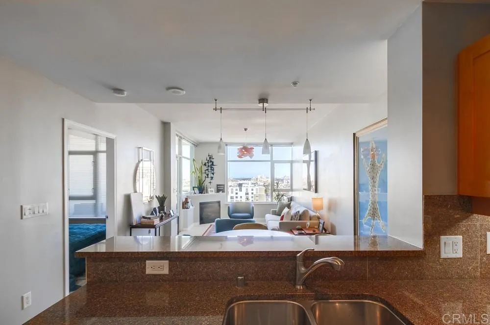 https://cdn.realtyfeed.com/cdn/127/305870534/ff01f214d425ac793b57944abf76c3b7.webp