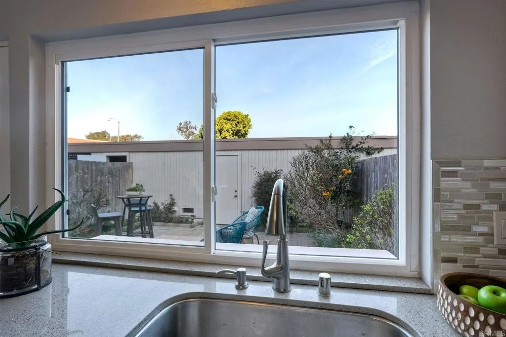https://cdn.realtyfeed.com/cdn/127/305873984/65ca6d24183e55bcd5f48c18d3358b09.webp