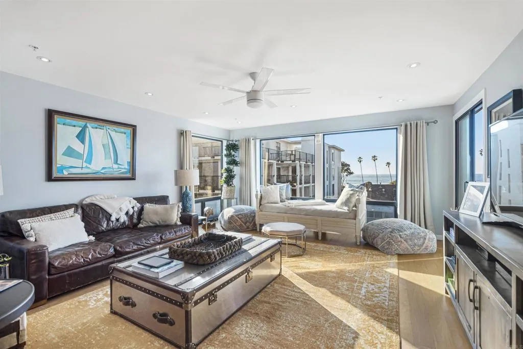 https://cdn.realtyfeed.com/cdn/127/305875697/20d57fe03a591103e8fad8effae4aa80.webp