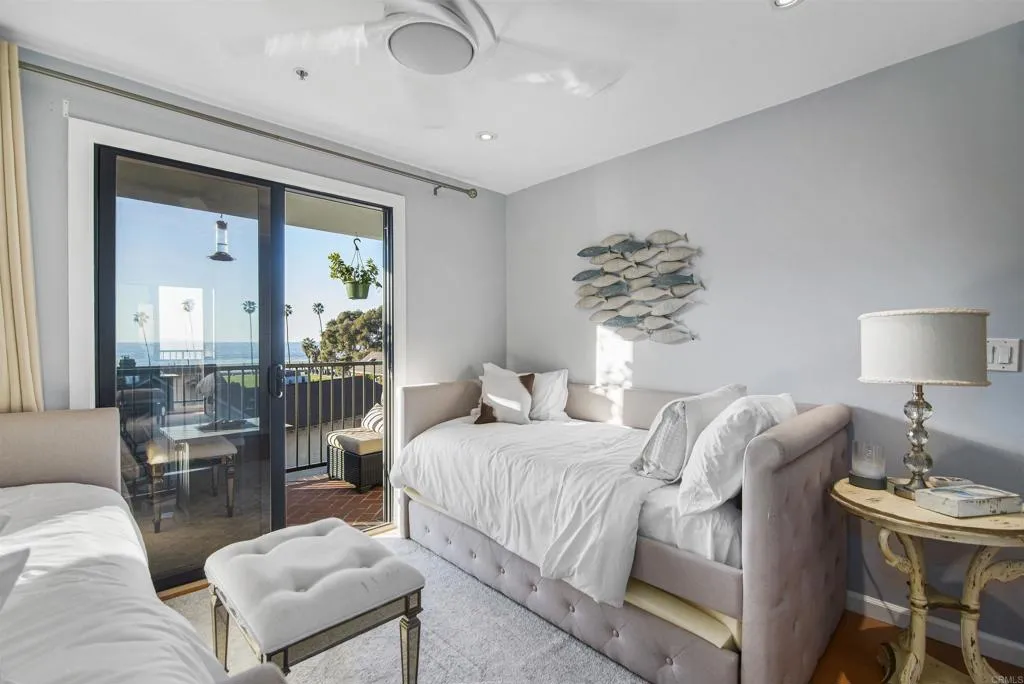 https://cdn.realtyfeed.com/cdn/127/305875697/3fda6c85b0292d689997c904989ff301.webp