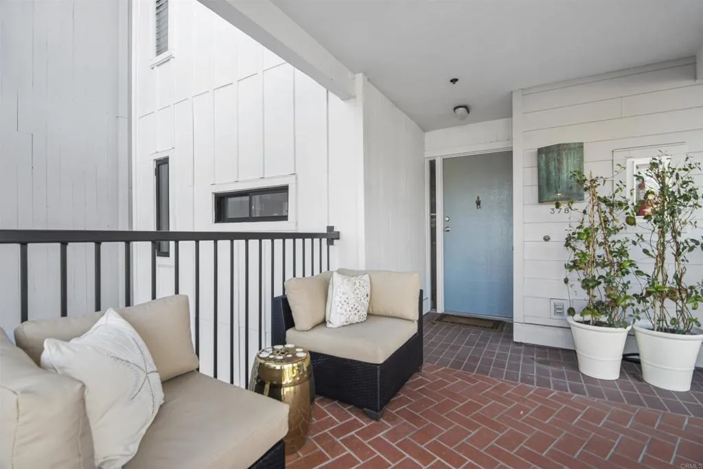 https://cdn.realtyfeed.com/cdn/127/305875697/404a987274b3f33cbb5dcbc2346e7ff7.webp