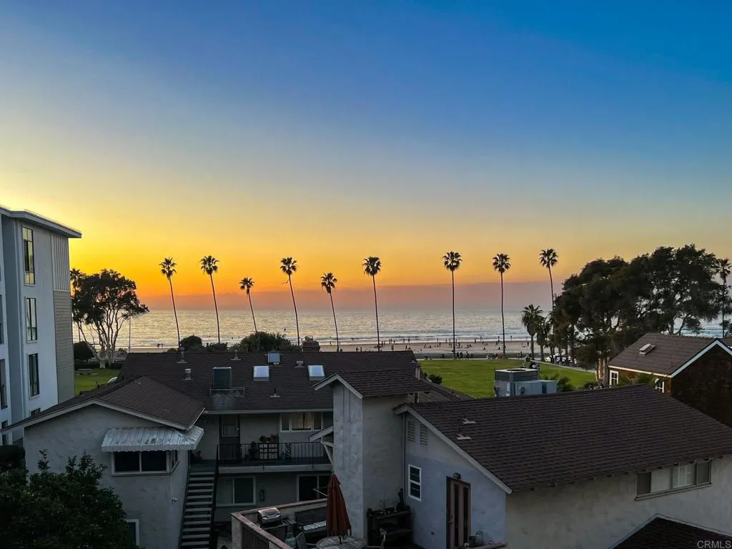 https://cdn.realtyfeed.com/cdn/127/305875697/4244aecfa78cad884763b93262b29668.webp