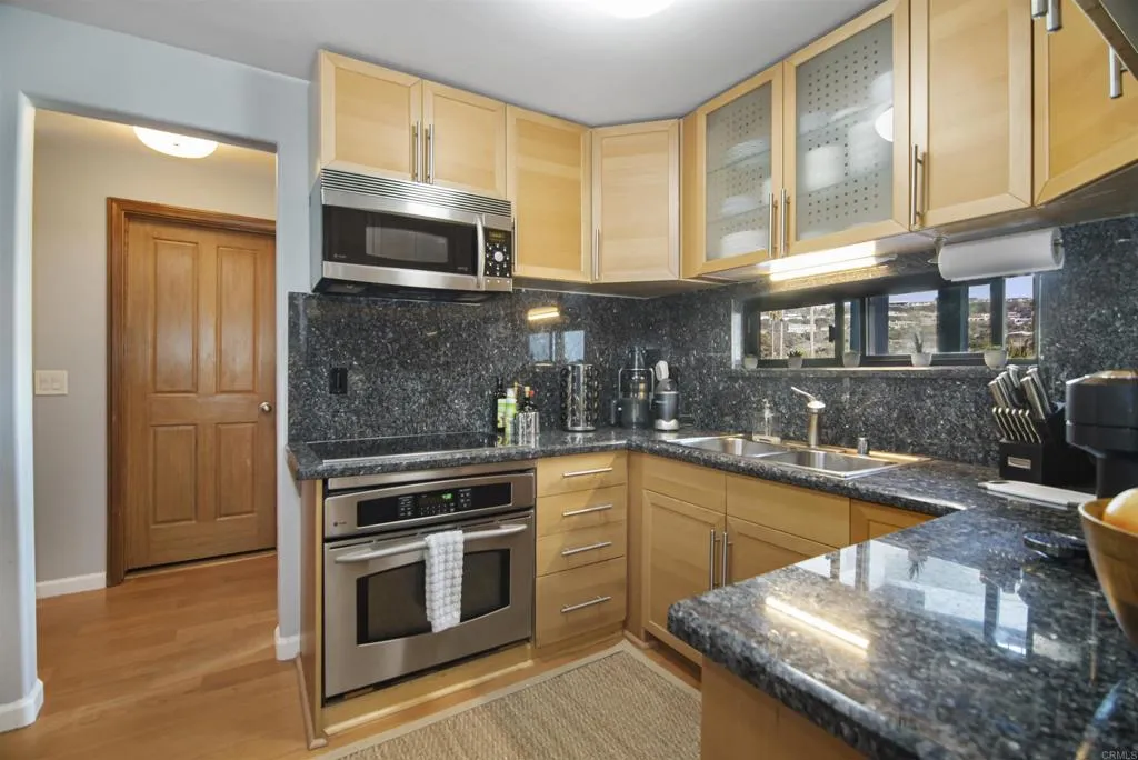 https://cdn.realtyfeed.com/cdn/127/305875697/48fec43481d7ea474990bcfbf4cb2fe5.webp