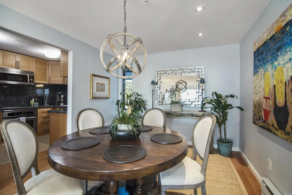 https://cdn.realtyfeed.com/cdn/127/305875697/fd8da007cfa5b5d2b4f4dda9119ded4b.webp