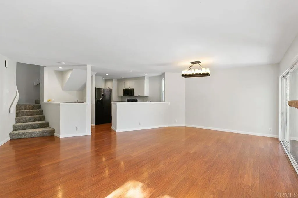 https://cdn.realtyfeed.com/cdn/127/305884559/28822294a8ce1cbbaa1197786778c704.webp