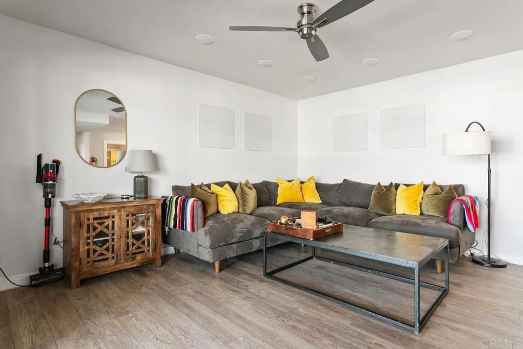 https://cdn.realtyfeed.com/cdn/127/305890257/49168917cf8c3fe75f68440a3dd643a7.webp