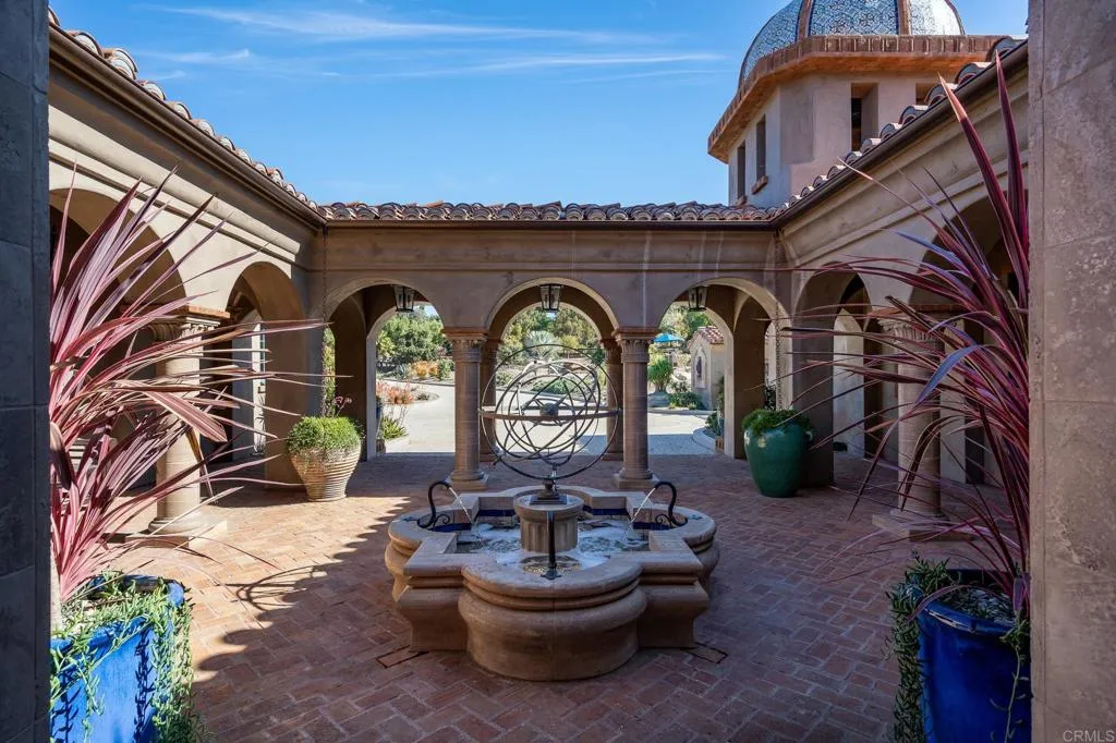 https://cdn.realtyfeed.com/cdn/127/305893874/362f809a35251a6058d7721597216777.webp