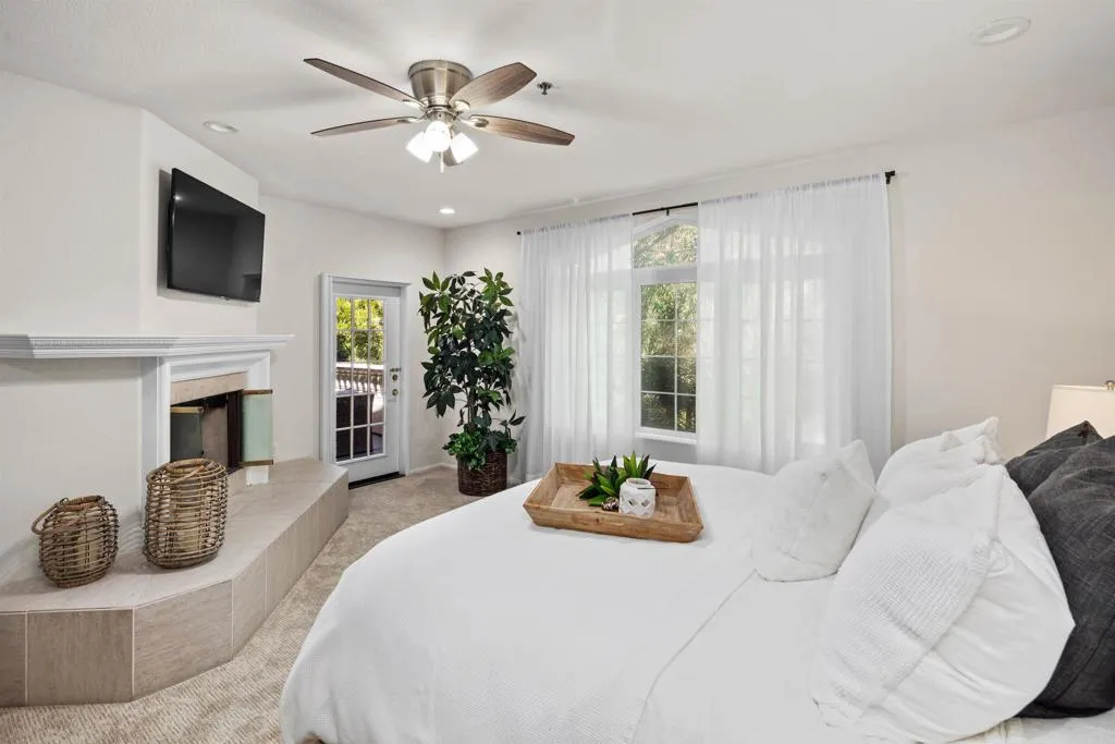 https://cdn.realtyfeed.com/cdn/127/305895153/4e0924afbc423e49d3f0106a92364cbd.webp