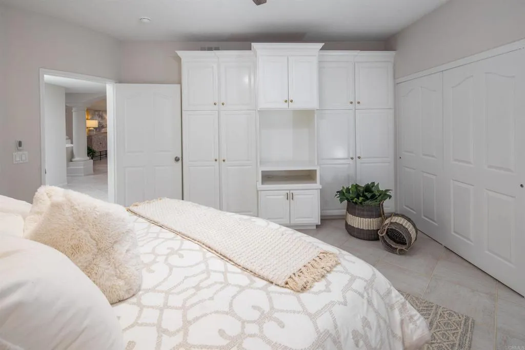 https://cdn.realtyfeed.com/cdn/127/305895153/a640eee662099b6b4269b62f841a4f52.webp