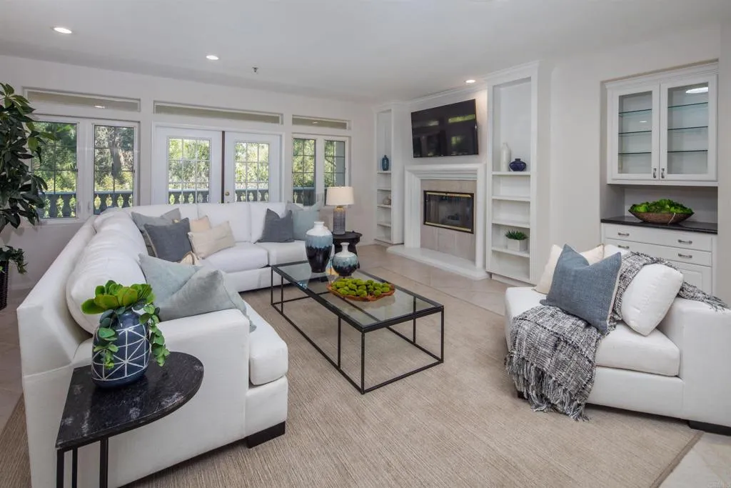 https://cdn.realtyfeed.com/cdn/127/305895153/b7bfad1cc070796fc399dea985d1972d.webp