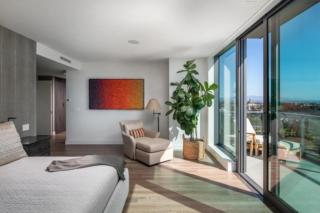 https://cdn.realtyfeed.com/cdn/127/305899675/0672b99131f643b1c1b23f4176283e78.webp