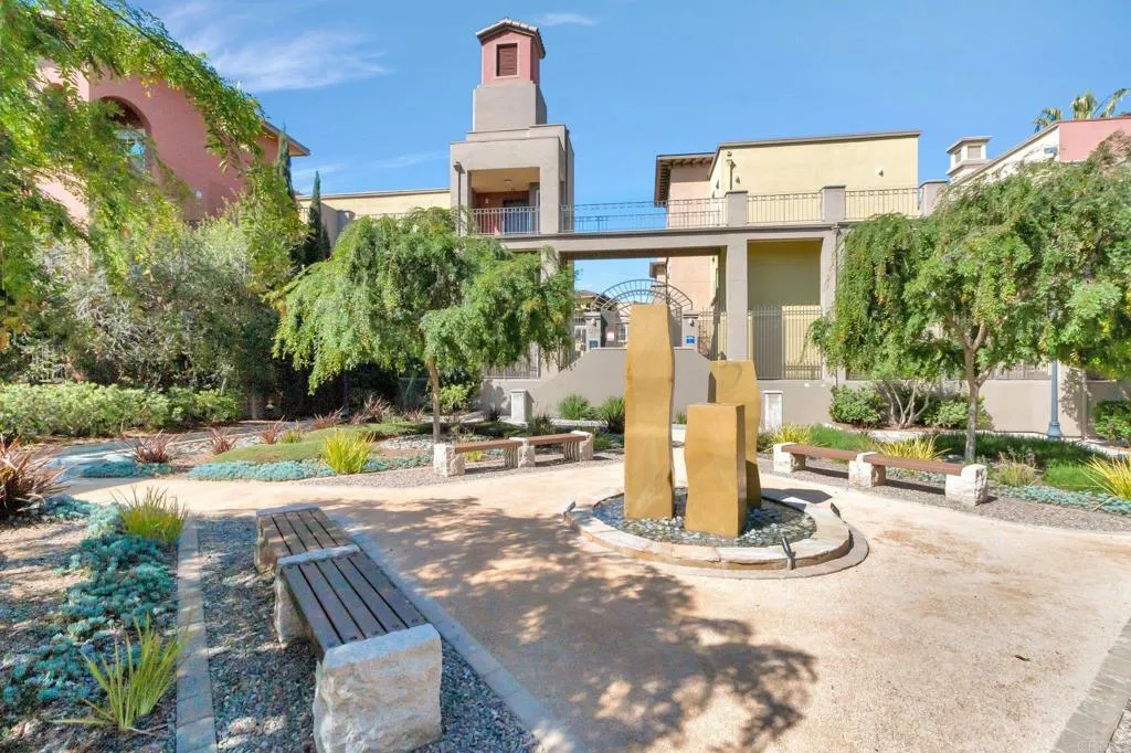 https://cdn.realtyfeed.com/cdn/127/305900013/6dac292ad287fa477fc6708109a8aa78.webp