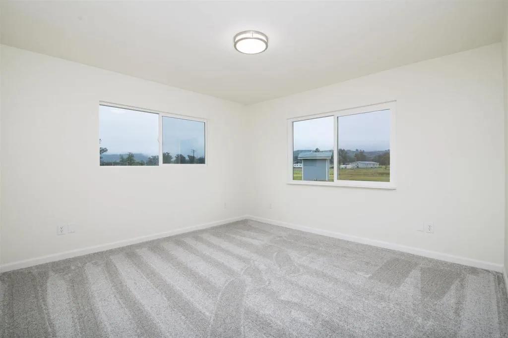 https://cdn.realtyfeed.com/cdn/127/305905139/02eb084c3d9d7d323707fab1b6a3d9fc.webp