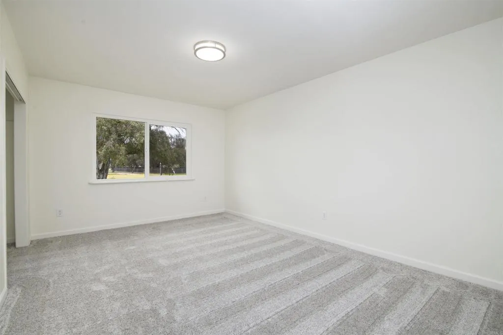 https://cdn.realtyfeed.com/cdn/127/305905139/6c40fda5d34521a54731a8a52853ab10.webp