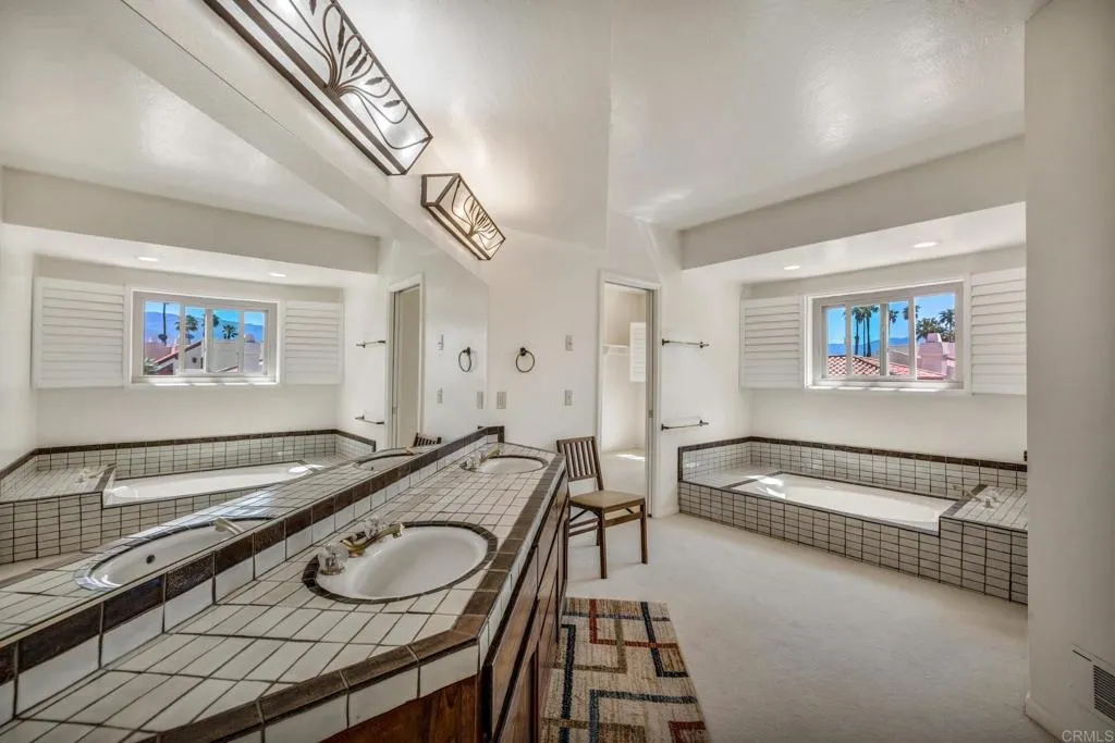 https://cdn.realtyfeed.com/cdn/127/305905481/20e0a0df053ac2d18e411b8d06278425.webp