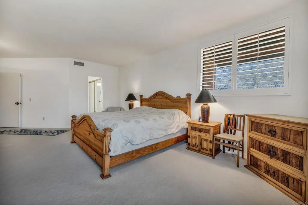 https://cdn.realtyfeed.com/cdn/127/305905481/64b15d2471b92957dc488252462af780.webp