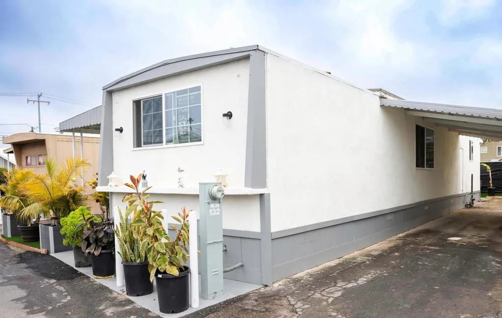 https://cdn.realtyfeed.com/cdn/127/305906728/582b755bf3247561bd5335de636c82ea.webp