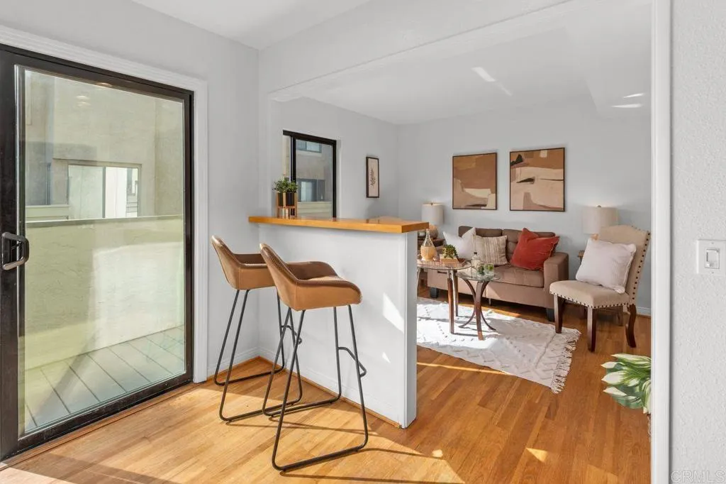 https://cdn.realtyfeed.com/cdn/127/305908520/bcc0b56919ba4bad041fc8a39734327e.webp
